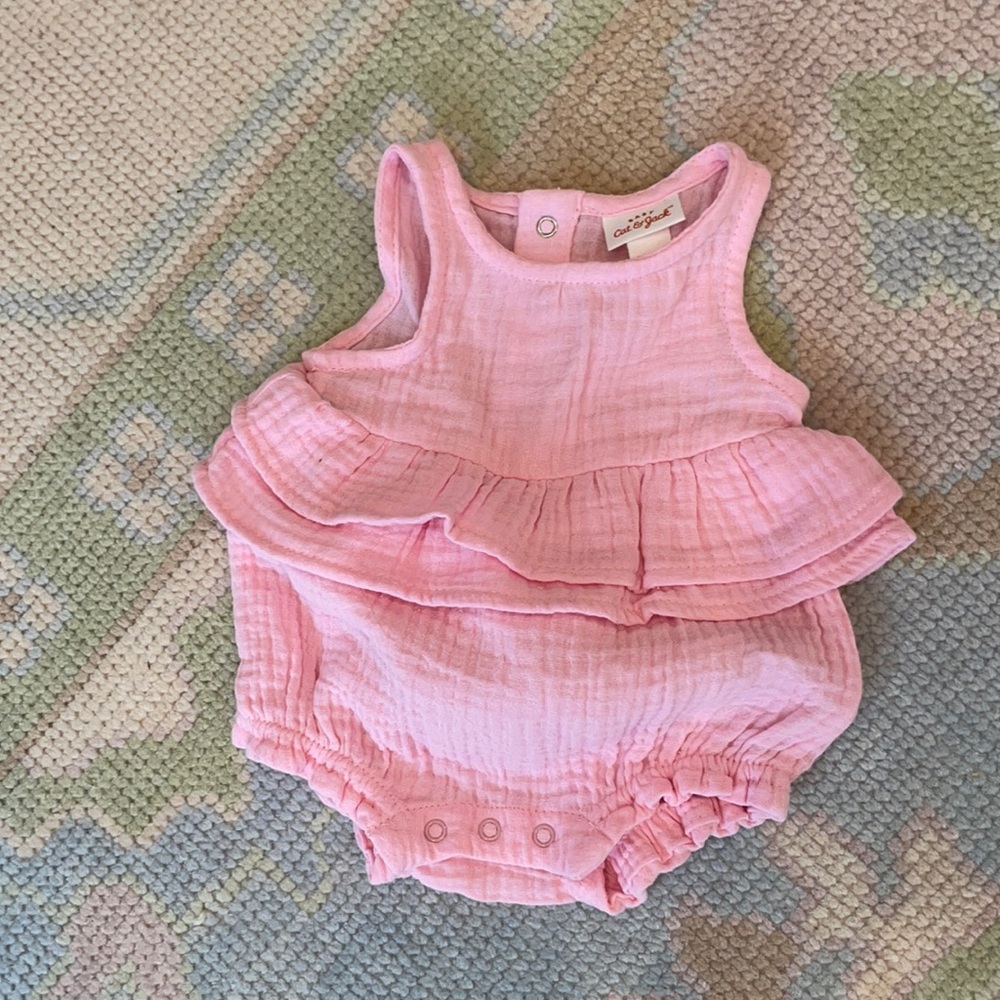 Cat & Jack Newborn Pink Bubble